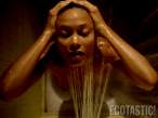 thandie-newton-topless-in-rogue-04-900x675.jpg