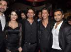 Shah-Rukh-Khan-At-Jackpot-Movie-Premiere-Show-8.JPG