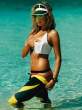 Kate-Upton-Sexy-Beach-Shoot-for-Vogue-UK-June-2014-05-cr1399658191436-435x580.jpg