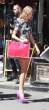 taylor-swift-at-a-photoshoot-in-west-village_9.jpg