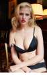 980600962_lara_stone_naked_unretouched01_123_377lo.jpg