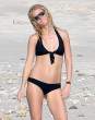 Gwyneth Paltrow a black bikini while on the beach in Cabo San Lucas Mexico January 18-2015 51629913..jpeg