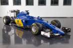 20150130_Sauber_C34-Ferrari_Front_Side.jpg