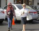 Reese Witherspoon picks up some drinks in Brentwood February 4-2015 007.jpg