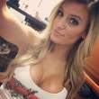 hooters_have_the_most_gorgeous_staff_of_anywhere_ever_640_40.jpg